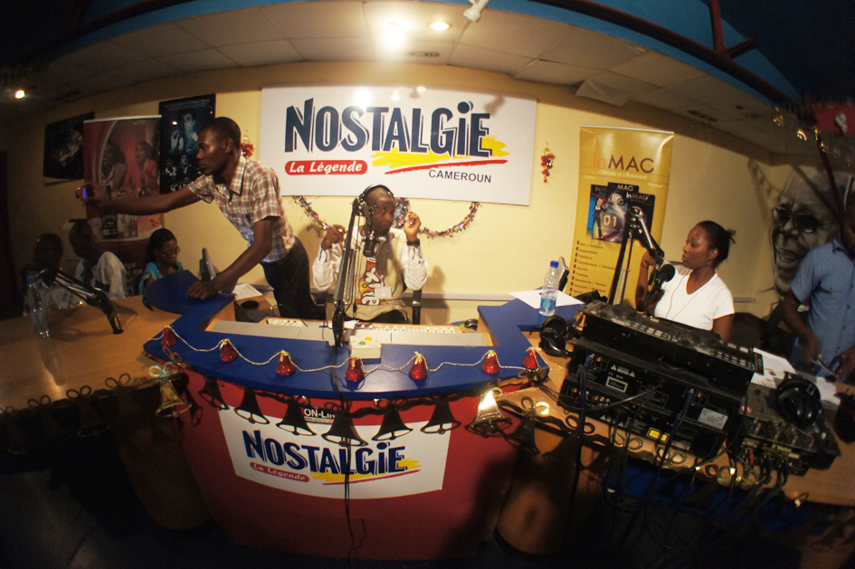En Direct de Radio Nostalgie, Douala Cameroun | mondoele